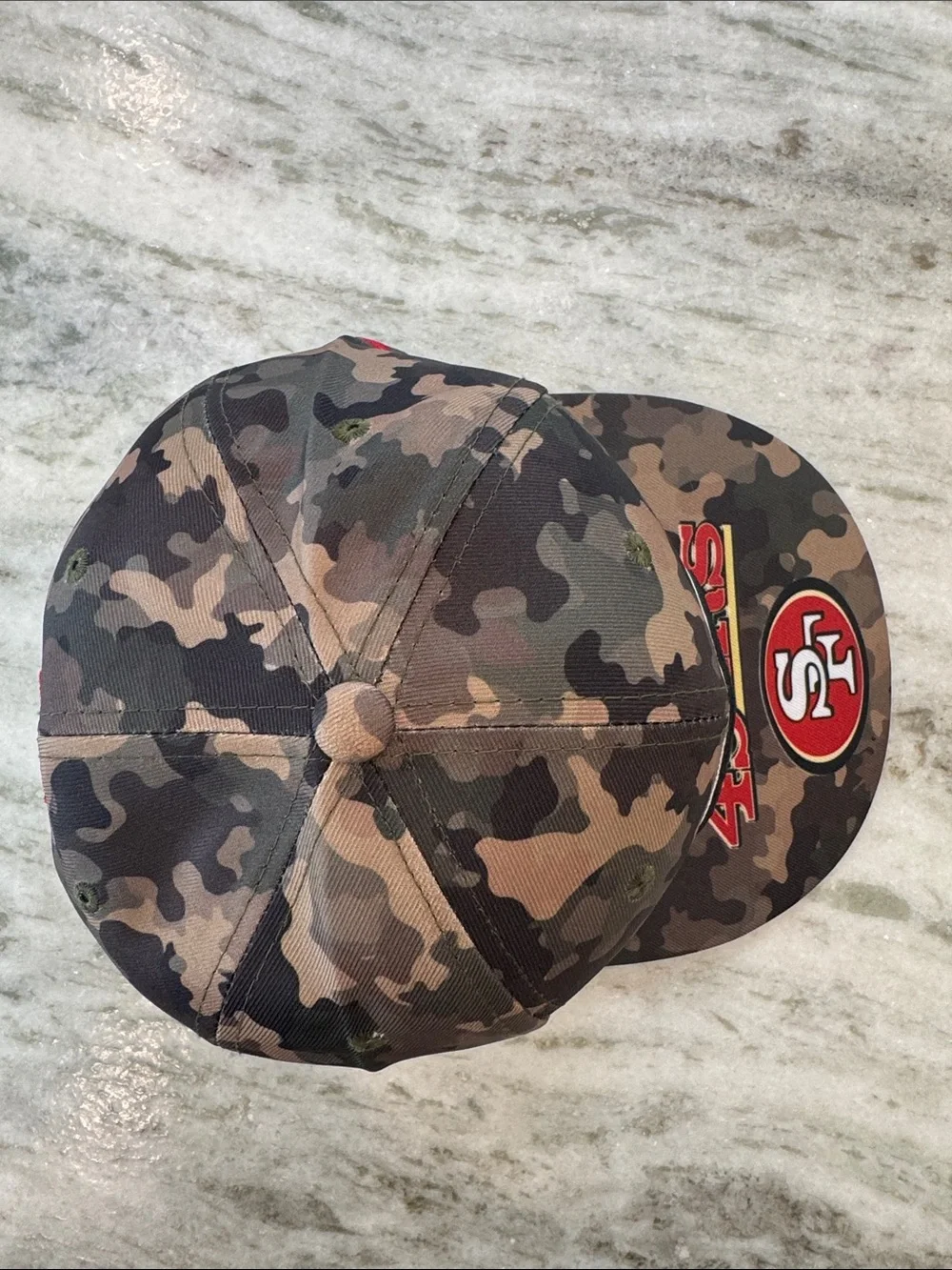 New Era San Francisco 49ers 59FIFTY Fitted SnapBack Camo Embroidered Logo Hat
